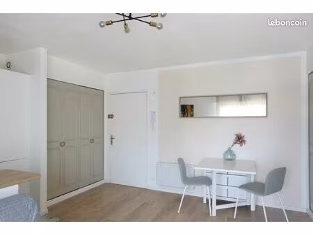 t2 hyper centre au calme