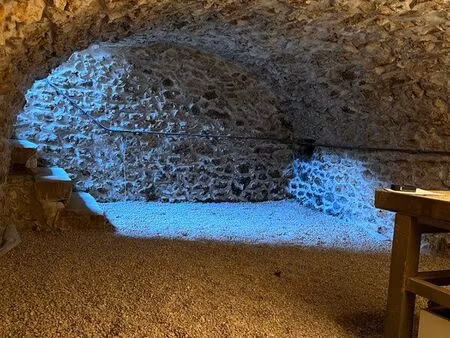 cave voûtée stockage