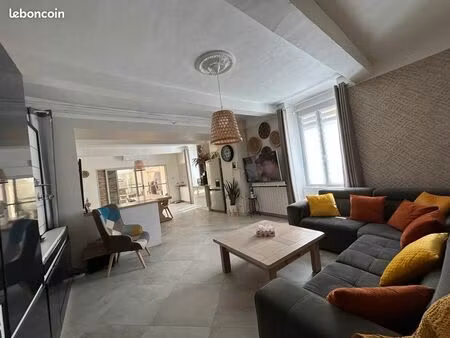 maison  piscine & extérieurs ss vis à vis