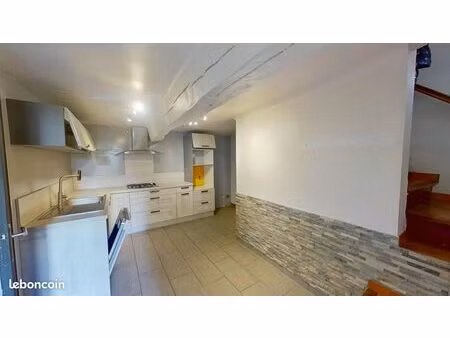 maison de village à cabasse