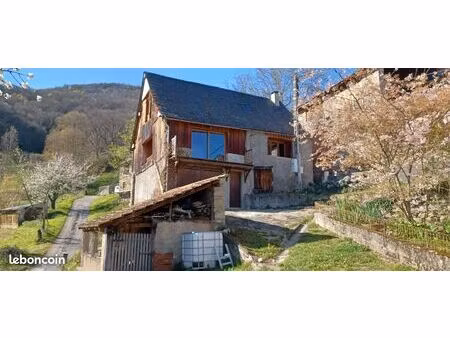 grange rénovée 7 kms de saint - girons