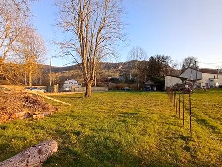 terrain belesta 1290 m2