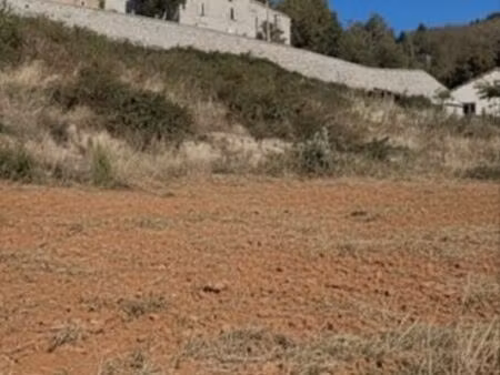 vue à couper le souffle : terrain dominant 1300 m²