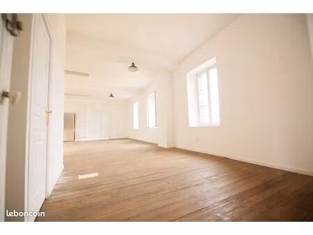 appartement type loft de 140 m²