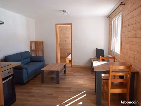 appartement t2 meublé à 3min de briançon