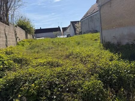 magnifique terrain très bien situé