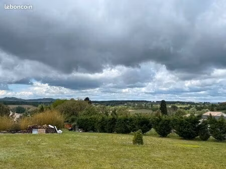 terrain 2 720 m² la pomarede