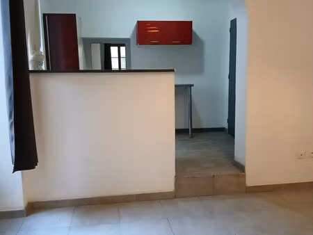 joli t2 de caractère carpentras centre ville