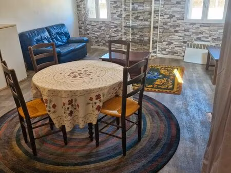 grand studio à lauris