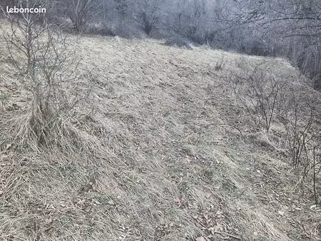 parcelle de 620 m² perchée à 1114 m d'altitude. vue sur le mont vallier z