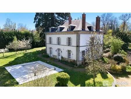 propriété 13 pièces 457 m²