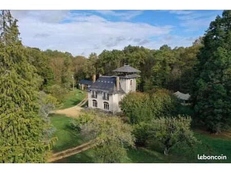 manoir 7 pièces 313 m²