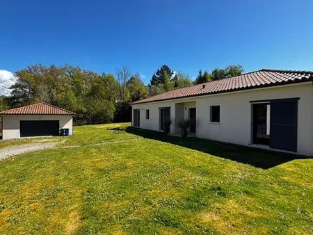 à vendre - maison familiale spacieuse à saint just le martel