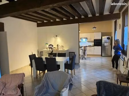 bel appartement 4 chambres cœur historique auxerre