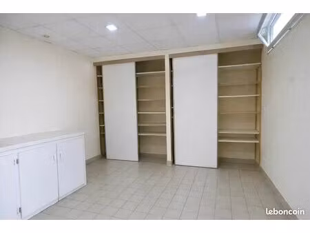 local commercial ou bureaux 30m2