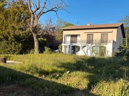 maison 6 pièces 180m2