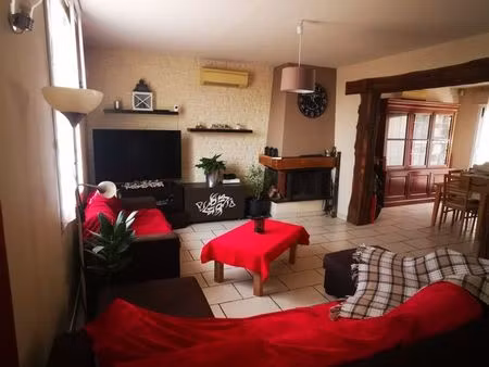 (agence s'abstenir) authentique maison briarde au fort potentiel – 95 m² – sous-sol semi-e