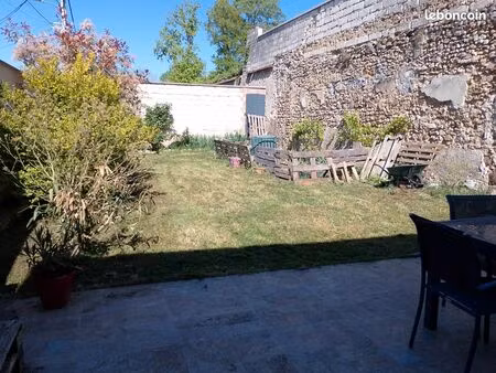 maison familiale 5 chambres + bureau – 155 m² – jardin  terrasse et stationnement dans la 