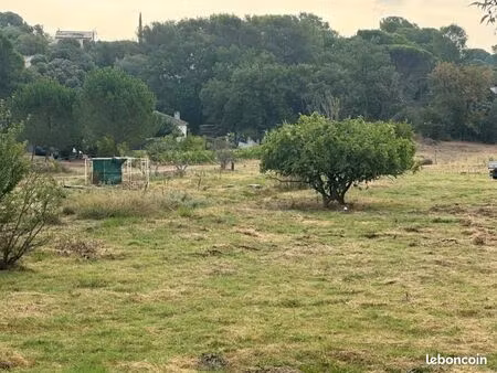 terrain 360 m² frejus