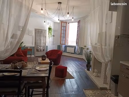 ensemble locatifs centre ville 4 appartements  1 maison  2 garages