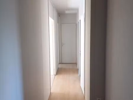 appartement 4 pièces 81 m²