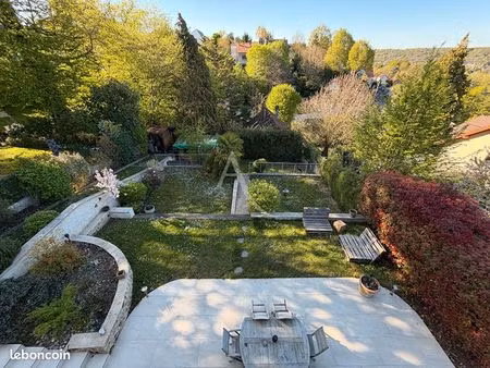 maison 7 pièces 162 m²