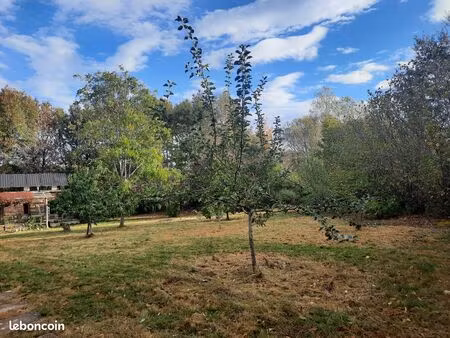 habitat léger  2 hectares et demi