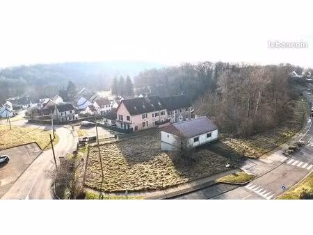 immeuble 200 m² andelnans