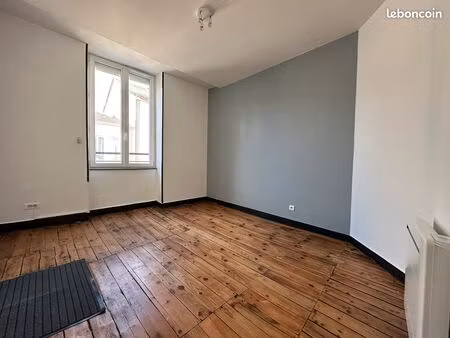 appartement t3  55m2  2ème étage – secteur carnot