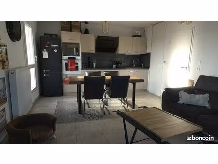 appartement t3 avec balcon et double parking