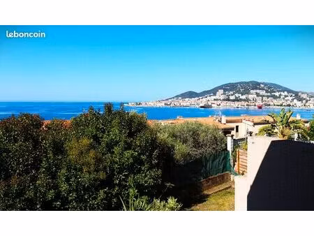 villa 4 pièces 127 m²