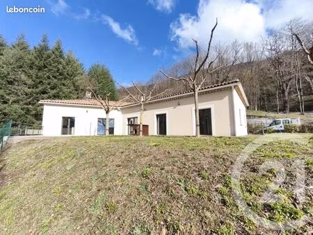 maison 5 pièces 152 m²