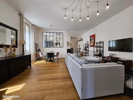 très beau t3 clés en main proche hyper centre