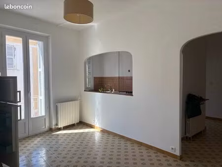 f3 64m2 centre ville bastia