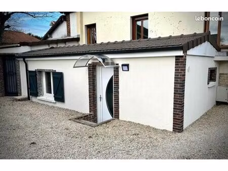 charmant t1 compromis appartement/maison