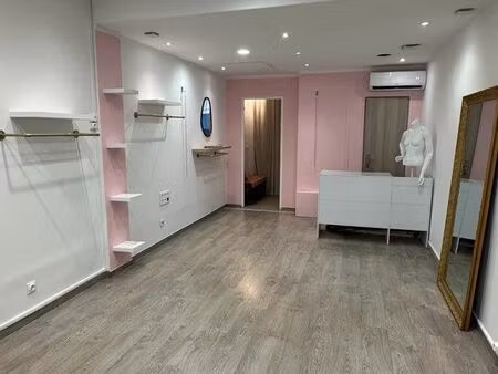 droit au bail - local 50 m2 avec 2 vitrine petit loyer négociable