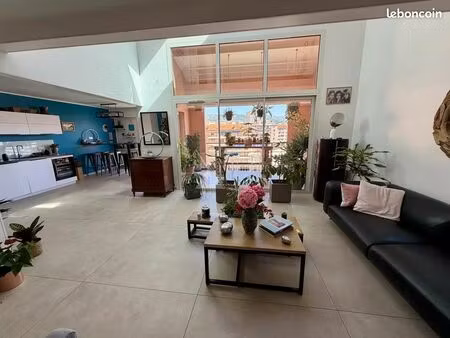 superbe t3 duplex de standing – dernier étage avec loggia et garage