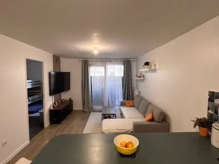 à vendre – bel appartement lumineux avec ascenseur – emplacement idéal