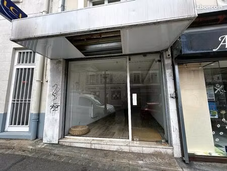 local commercial 23 m²