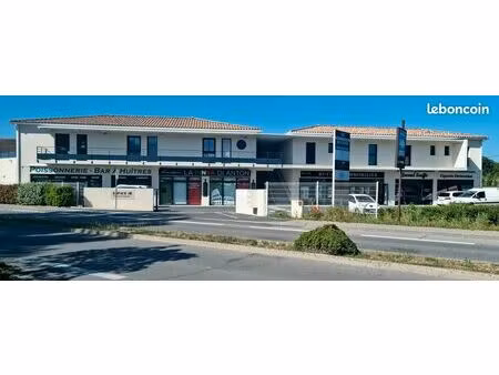 murs à vendre - emplacement n°1