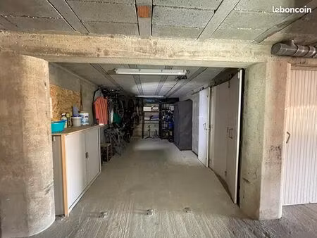 parking/box 16 m² saint jean de monts