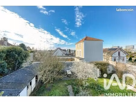 maison 7 pièces 115 m²