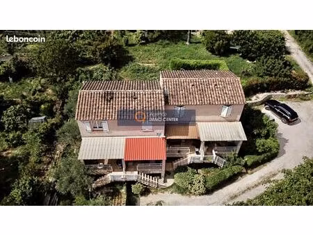 maison 8 pièces 176 m²