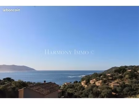 villa 4 pièces 113 m²