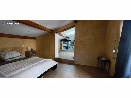 à louer – charmante maison de village t3 – env. 90 m² – cave 30 m² – vol