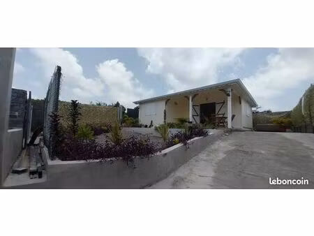 charmante villa & son bungalow