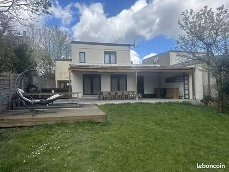 maison 7 pièces 173 m²