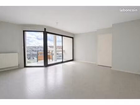 appartement 3 pièces 74 m²