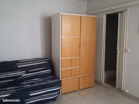 studio 17m2 idéalement studio dans secteur très calme et très recherché