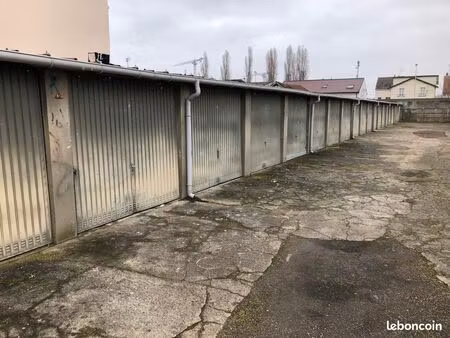 20 box individuels loués investisseur